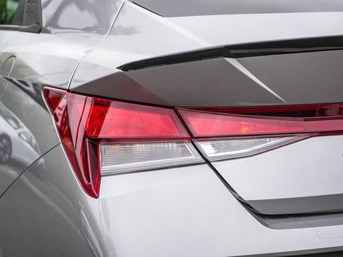 Certified 2025 Hyundai Elantra Sport image 10