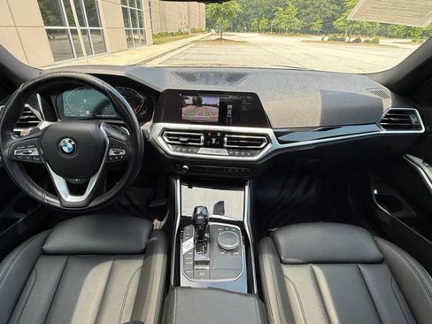 Used 2019 BMW 330i xDrive Sedan w/ Driving Assistance Package AWD/4WD image 23