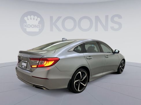 Used 2019 Honda Accord Sport image 5