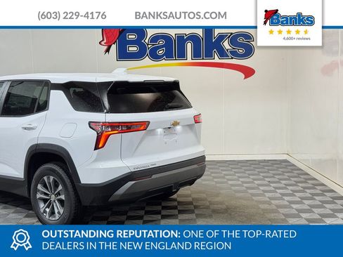 New 2026 Chevrolet Equinox LT w/ Convenience Package II AWD/4WD image 6