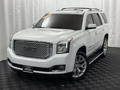 Used 2015 GMC Yukon Denali w/ Premium Package image 2
