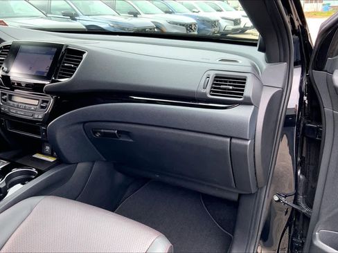 Used 2023 Honda Ridgeline Black Edition image 20