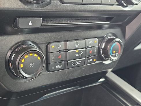 Used 2018 Ford F150 XLT w/ Equipment Group 302A Luxury AWD/4WD image 19