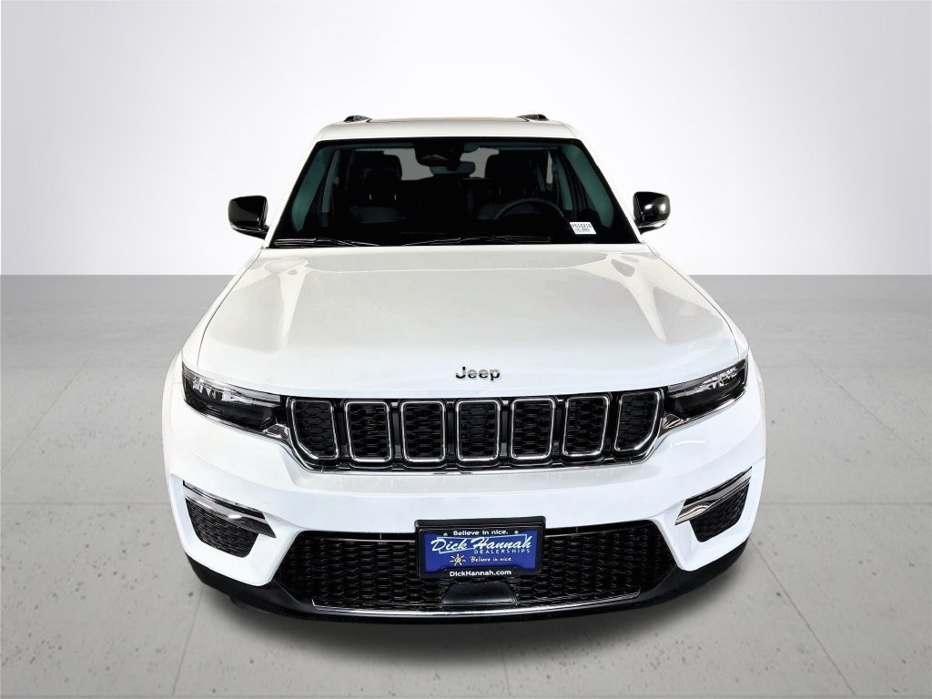 Certified 2023 Jeep Grand Cherokee Limited AWD/4WD image 3