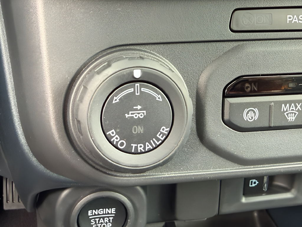 New 2026 Ford Maverick Tremor AWD/4WD image 18