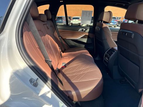 Used 2024 BMW X5 xDrive40i w/ Premium Package image 30