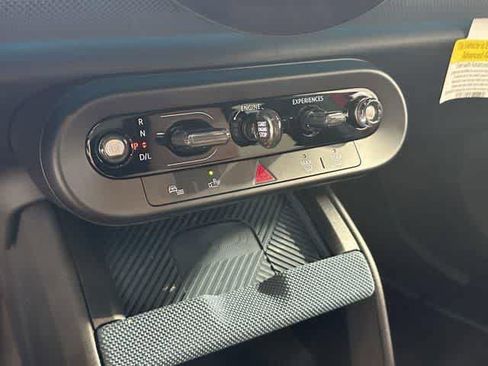 Used 2025 MINI Cooper Countryman S w/ Comfort Package Max image 21