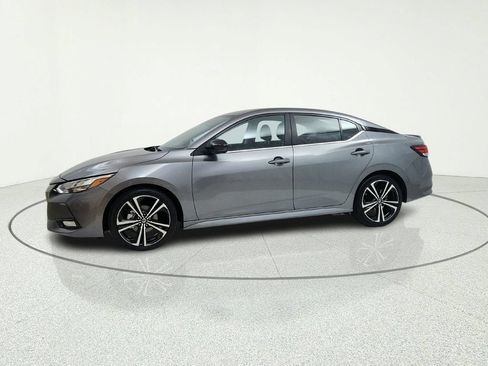 Used 2023 Nissan Sentra SR FWD image 3