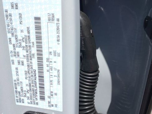 New 2025 Ford F150 XLT w/ Equipment Group 302A MID image 15