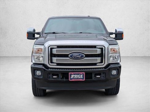 Used 2016 Ford F250 Platinum w/ FX4 Off-Road Package image 2