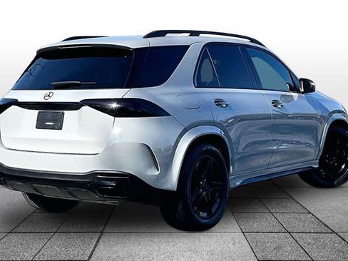 Used 2024 Mercedes-Benz GLE 350 4MATIC image 7