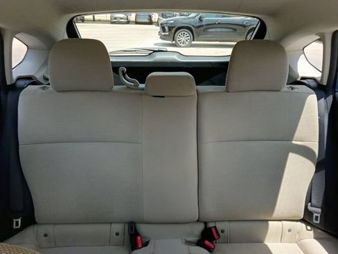 Used 2017 Subaru Crosstrek 2.0i Premium AWD/4WD image 5
