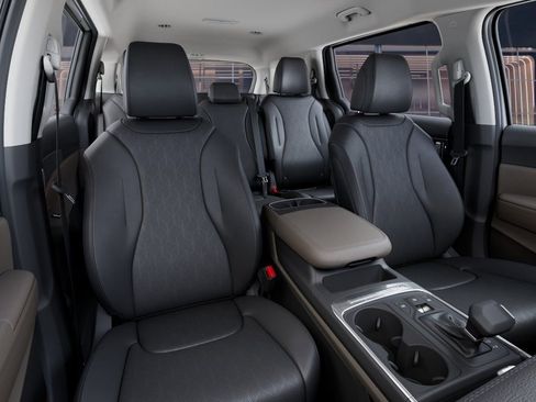 New 2026 Kia Carnival image 15