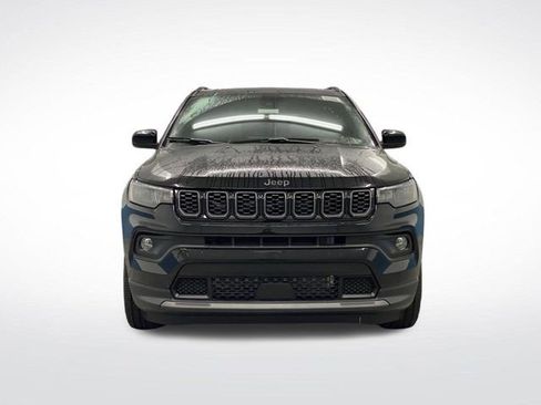 New 2026 Jeep Compass Latitude image 11