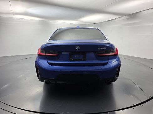 Used 2024 BMW 330i Sedan w/ M Sport Package RWD image 5