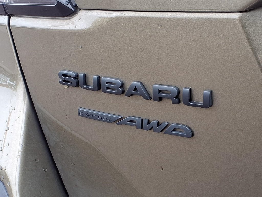 Used 2025 Subaru Outback Onyx Edition AWD/4WD image 9