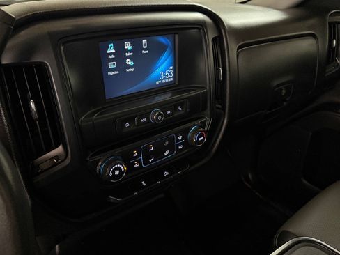 Used 2018 Chevrolet Silverado 1500 W/T RWD image 47