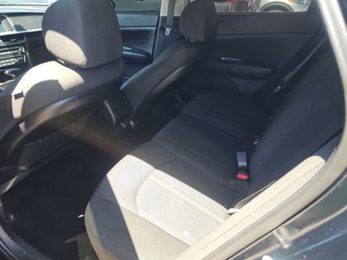 Used 2020 Kia Optima LX FWD image 11