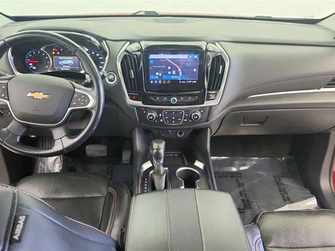 Used 2021 Chevrolet Traverse Premier AWD/4WD image 36