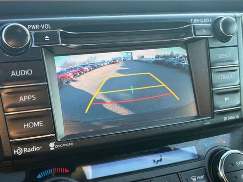 Used 2017 Toyota RAV4 XLE image 24