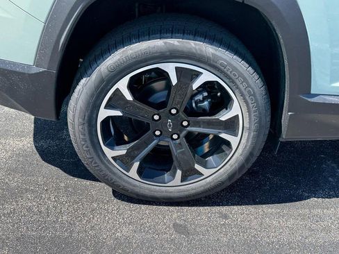 New 2026 Chevrolet Equinox LT w/ Convenience Package II image 4