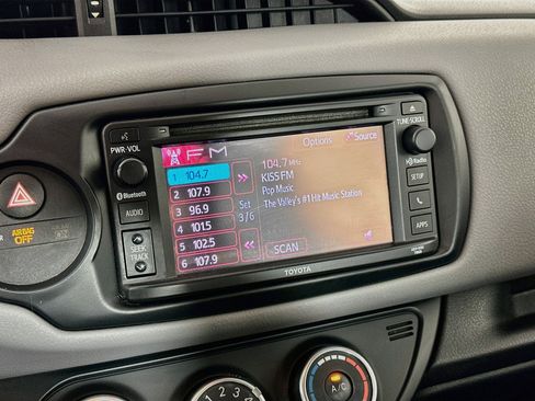 Used 2015 Toyota Yaris L FWD image 18