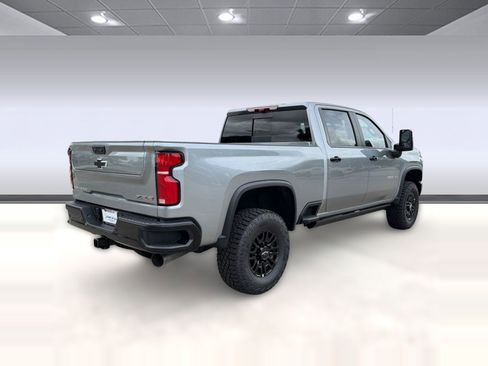 New 2026 Chevrolet Silverado 2500 ZR2 AWD/4WD image 8