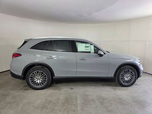 New 2027 Mercedes-Benz GLC 300 image 3