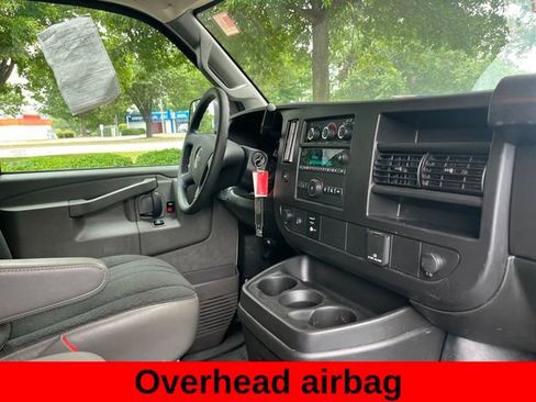 Used 2023 GMC Savana 2500 w/ Driver Convenience Package image 28