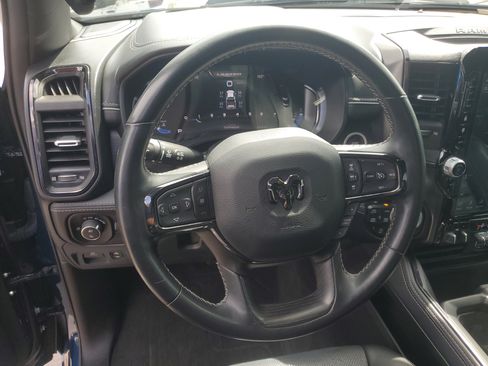 Used 2023 RAM 1500 Limited AWD/4WD image 15