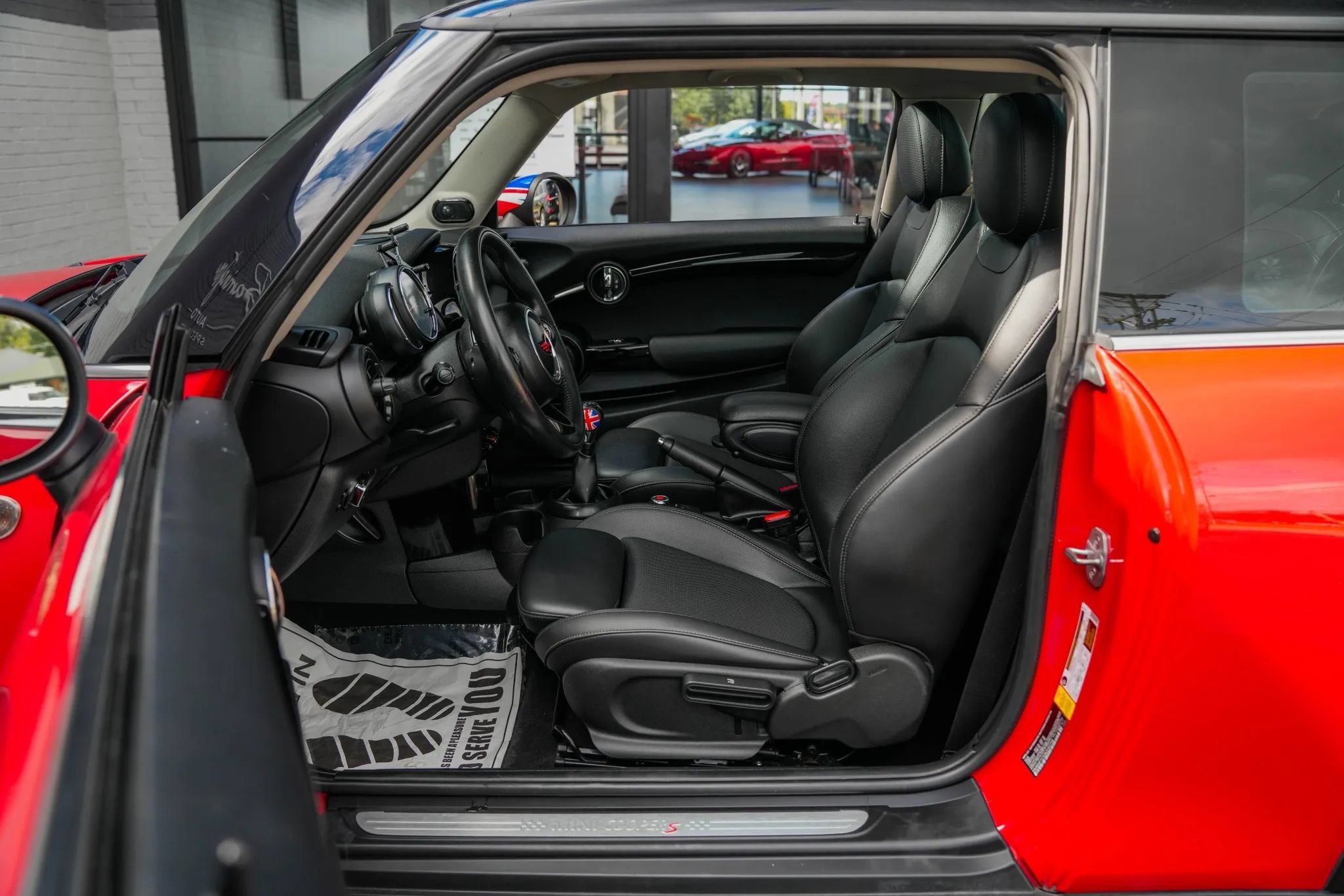 Used 2019 MINI Cooper S FWD image 11