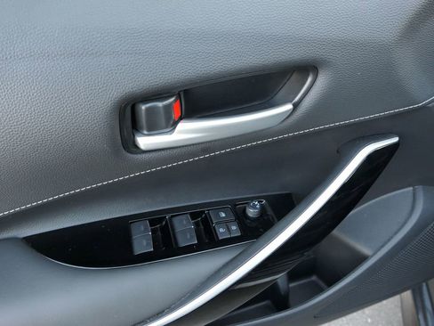 Used 2025 Toyota Corolla XSE image 14