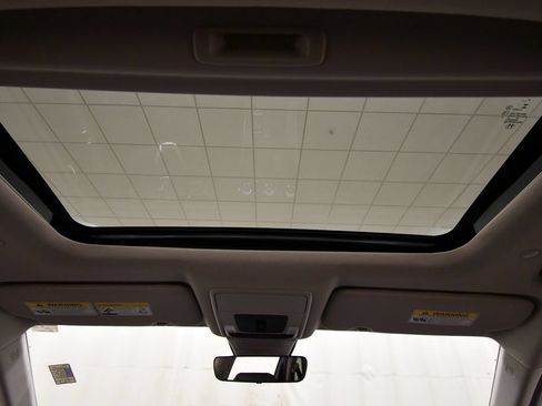 Certified 2024 Honda CR-V EX-L image 17