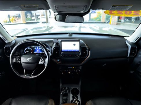 Used 2023 Ford Bronco Sport Outer Banks image 33