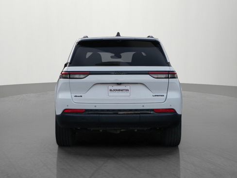 Used 2023 Jeep Grand Cherokee Limited w/ Luxury Tech Group II image 6