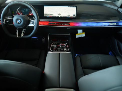 New 2026 BMW 740i 740i w/ Premium Package image 14
