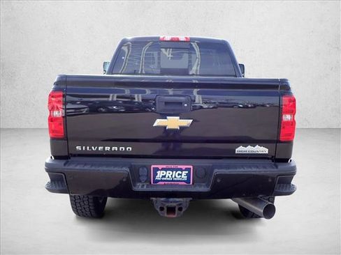Used 2018 Chevrolet Silverado 2500 High Country w/ Duramax Plus Package image 3
