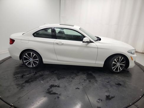 Used 2020 BMW 230i xDrive Coupe w/ Convenience Package image 11