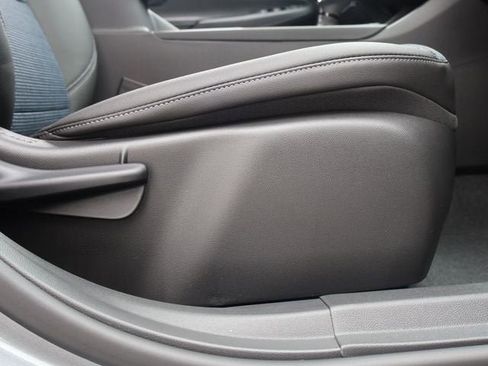 New 2026 Buick Envista Sport Touring FWD image 9