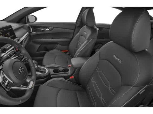Used 2021 Kia Forte GT-Line image 12