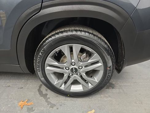 Used 2023 Kia Seltos S FWD image 17