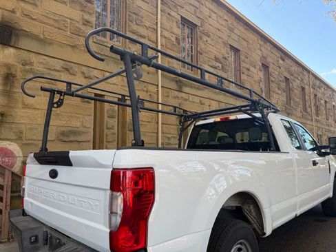 Used 2022 Ford F250 XL w/ Power Equipment Group image 6