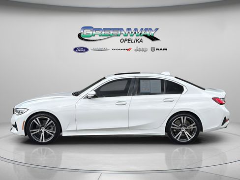 Used 2020 BMW 330i Sedan w/ Convenience Package image 13