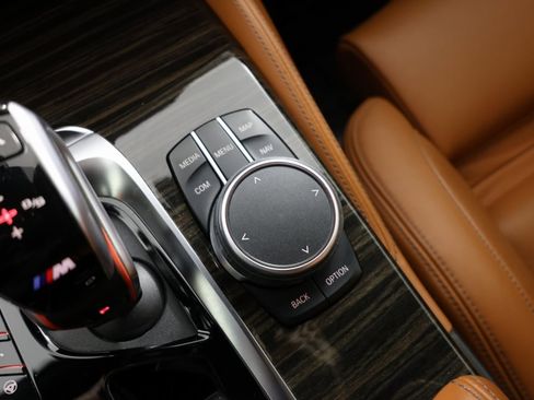 Used 2019 BMW M5 w/ Executive Package image 31