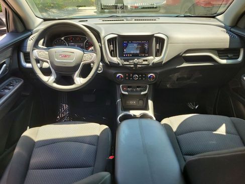 Certified 2022 GMC Terrain SLE w/ Driver Convenience Package AWD/4WD image 14