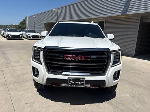 Used 2023 GMC Yukon XL AT4 w/ AT4 Premium Plus Package AWD/4WD image 2