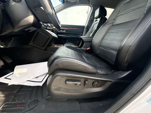 Used 2021 Honda CR-V Touring image 14