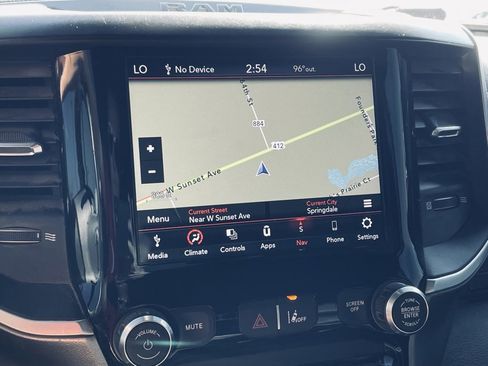 Used 2021 RAM 1500 Big Horn image 14