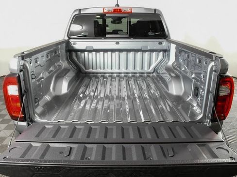 New 2025 GMC Canyon Elevation w/ Convenience Package image 43