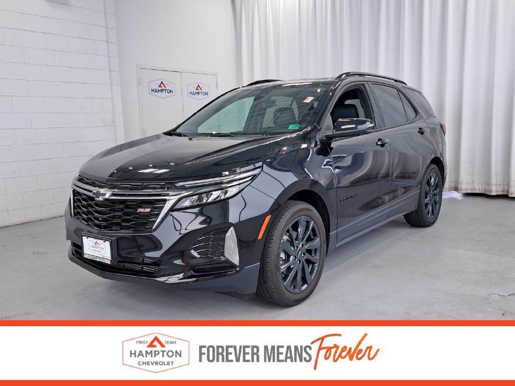 Used 2023 Chevrolet Equinox RS w/ RS Leather Package FWD image 1